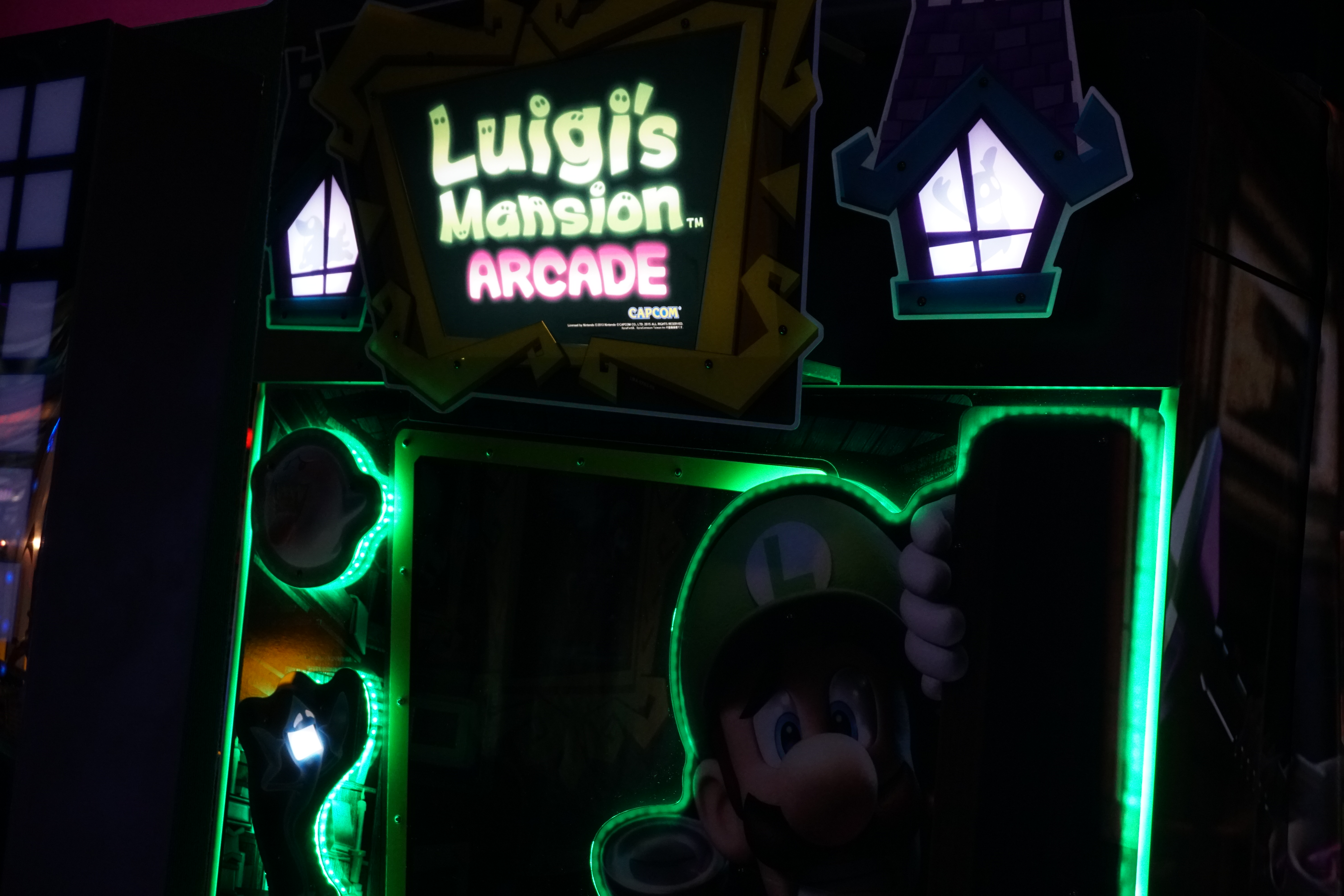 Luigi's Mansion Arcade Machine Sign